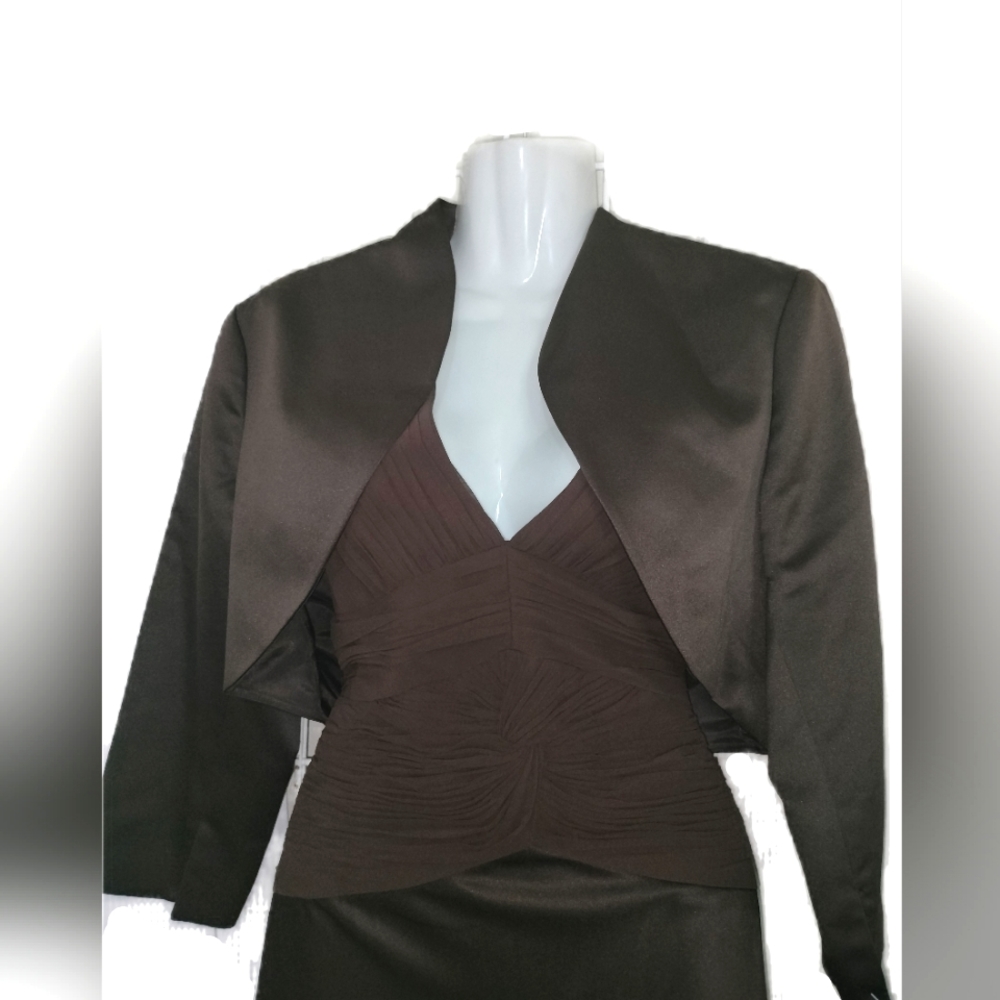 Brown gown with cropped jacket - Picture 2 of 11